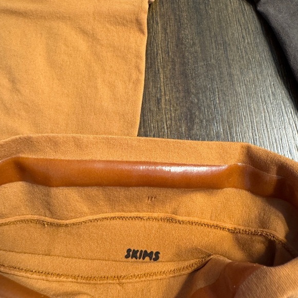 SKIMS Everyday Sculpt High Waist Thong Bundle 4 Pack XXS Bronze/Espresso NWT - Picture 5 of 6